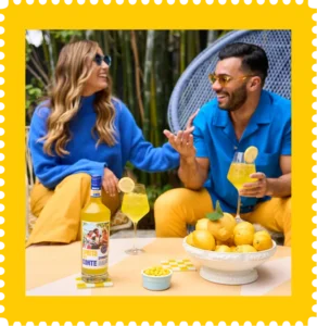 Two people enjoying Spritz Del Conte Lemoncello