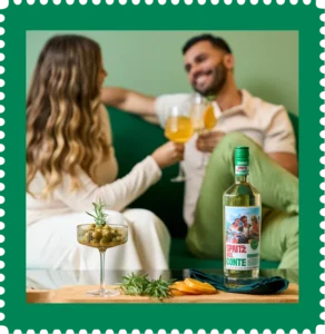 Two people enjoying Spritz Del Conte Vermouth